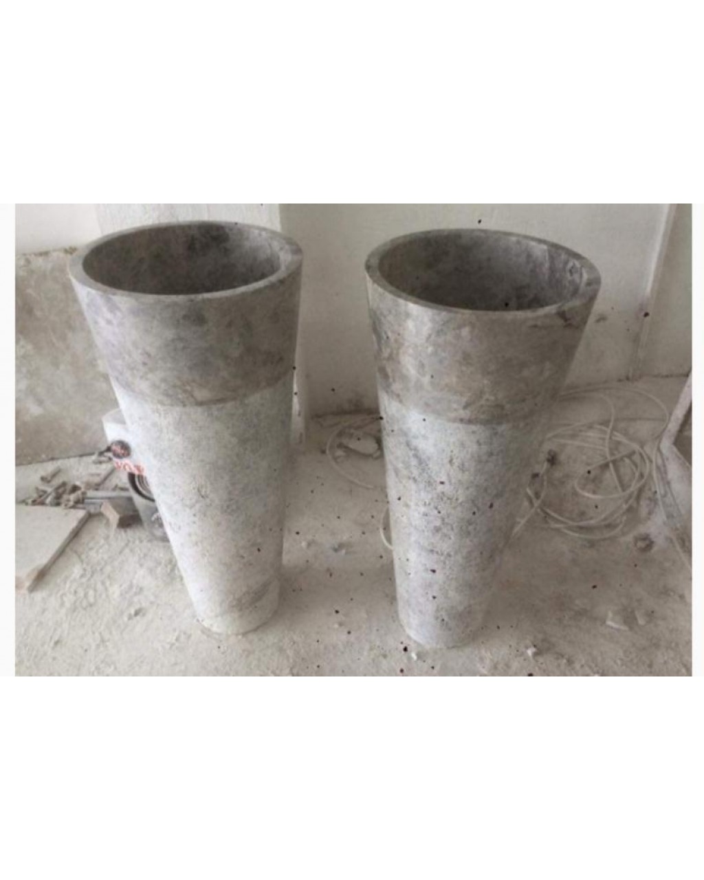 Gümüş Traverten Dikey Lavabo